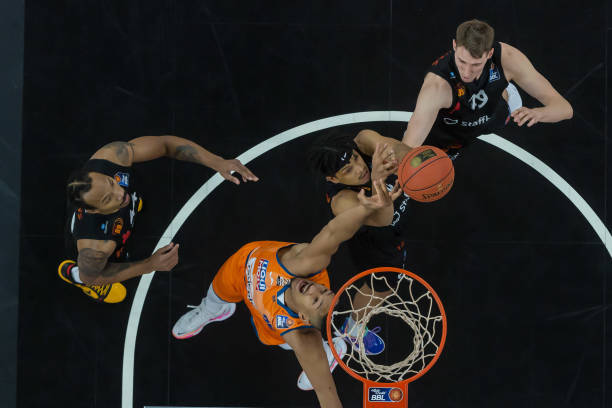 特别是在疫 特别是在疫